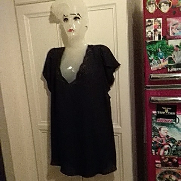 torrid Tops - Torrid Black Flutter Sleeve Blouse Sz 4